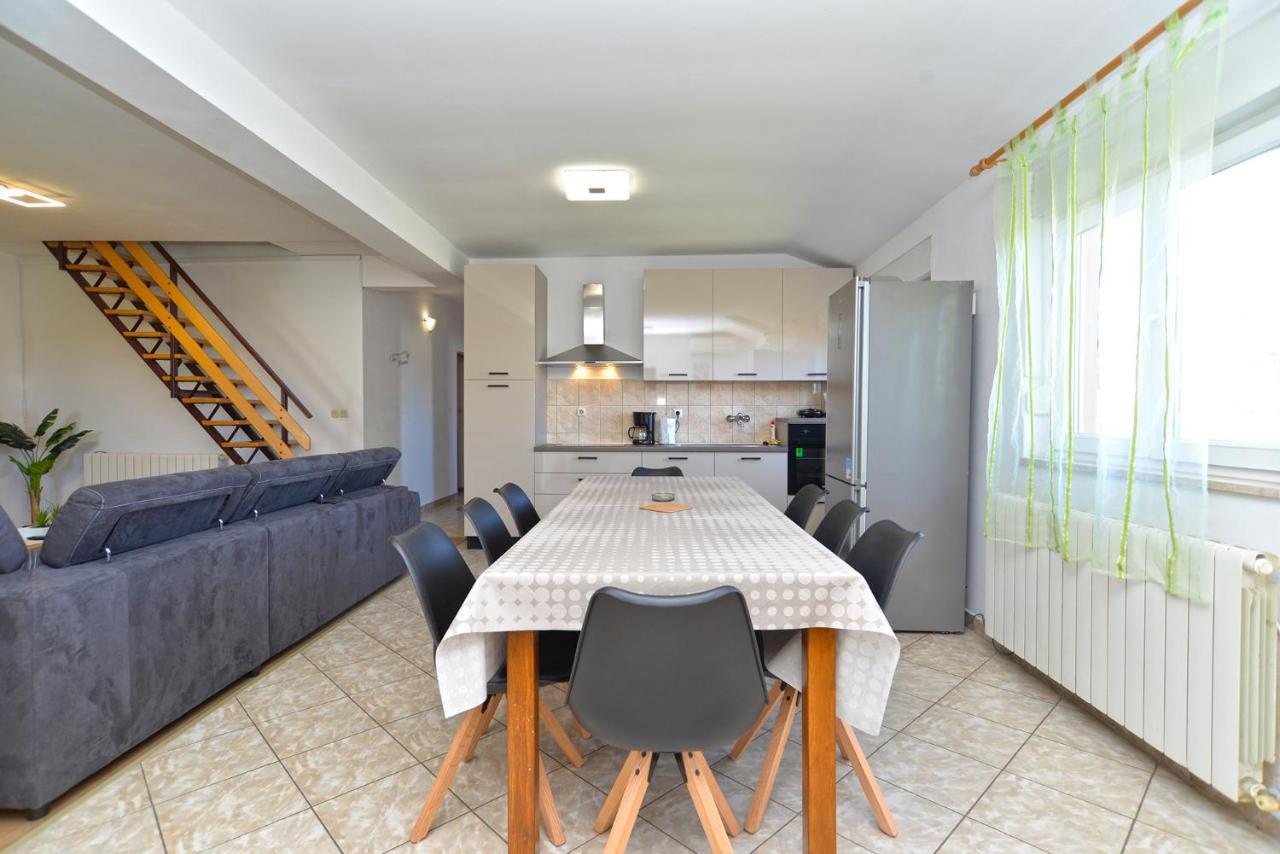 Apartments Olea Phasiana Фажана Экстерьер фото